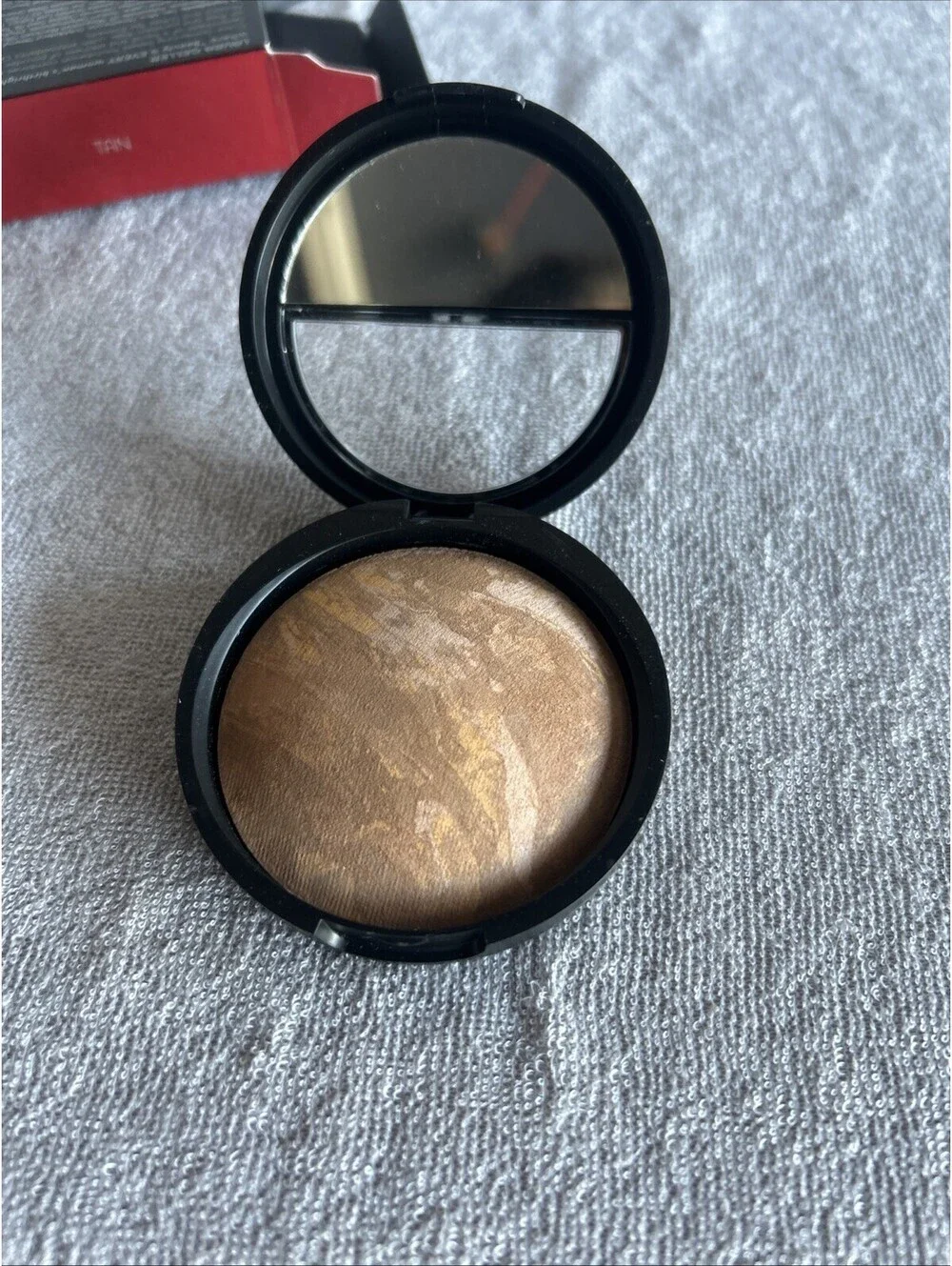 Baked Balance-N-Brighten Color Correcting Powder Foundation Tan
